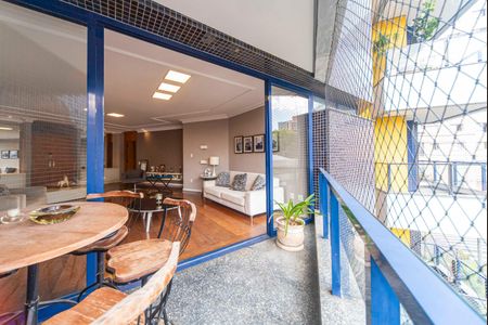 Apartamento para alugar com 260m², 4 quartos e 4 vagasVaranda da Sala