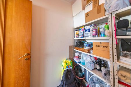 Apartamento para alugar com 260m², 4 quartos e 4 vagasDespensa