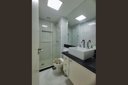 Apartamento à venda com 79m², 3 quartos e 2 vagasBanheiro Social