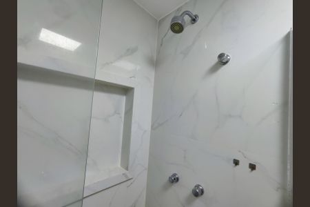 Apartamento à venda com 79m², 3 quartos e 2 vagasBanheiro Social