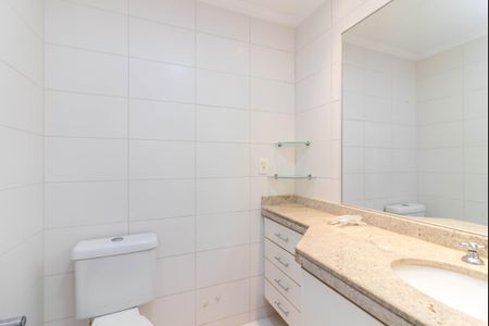 Apartamento para alugar com 148m², 3 quartos e 2 vagas Apartamento para alugar com 148m², 3 quartos e 2 vagasBanheiro da Suíte 1