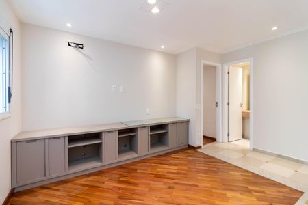 Apartamento para alugar com 148m², 3 quartos e 2 vagas Apartamento para alugar com 148m², 3 quartos e 2 vagasSala de Estar