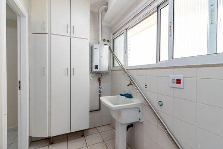Apartamento para alugar com 148m², 3 quartos e 2 vagas Apartamento para alugar com 148m², 3 quartos e 2 vagasÁrea de Serviço