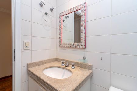 Apartamento para alugar com 148m², 3 quartos e 2 vagas Apartamento para alugar com 148m², 3 quartos e 2 vagasBanheiro 3