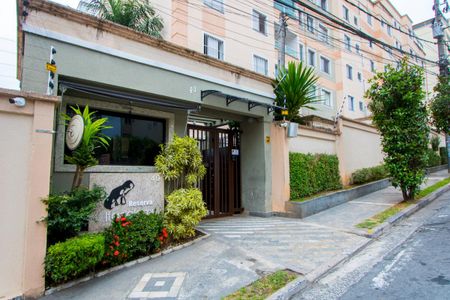 Fachada do condomínio de apartamento para alugar com 2 quartos, 50m² em Parque São Vicente, Mauá