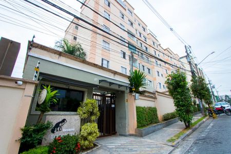 Fachada do condomínio de apartamento para alugar com 2 quartos, 50m² em Parque São Vicente, Mauá