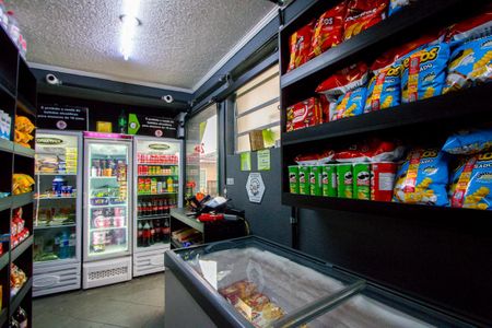 Apartamento para alugar com 50m², 2 quartos e 1 vaga Apartamento para alugar com 50m², 2 quartos e 1 vagaÁrea comum - Mini Mercado