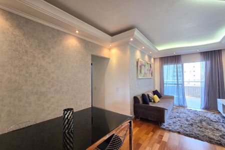 Apartamento à venda com 110m², 4 quartos e 2 vagas Apartamento à venda com 110m², 4 quartos e 2 vagasSala