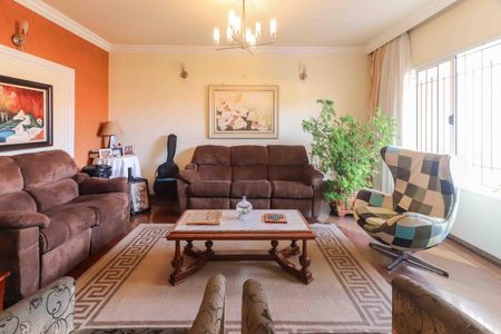 Casa para alugar com 360m², 5 quartos e 4 vagasSala