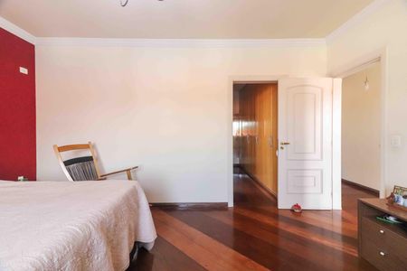 Casa para alugar com 360m², 5 quartos e 4 vagasQuarto 4 - Suíte