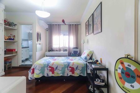 Casa para alugar com 360m², 5 quartos e 4 vagasQuarto 1 - Suite