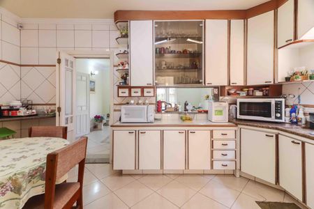 Casa para alugar com 360m², 5 quartos e 4 vagasCozinha