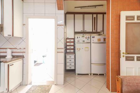 Casa para alugar com 360m², 5 quartos e 4 vagasCozinha