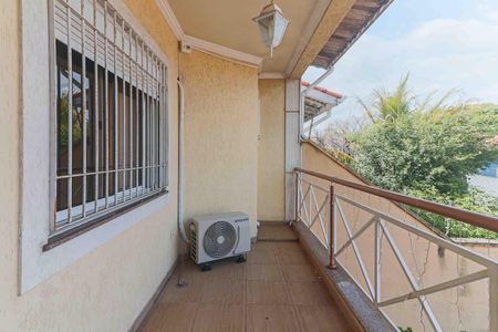 Casa para alugar com 360m², 5 quartos e 4 vagasVaranda Quartos