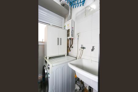 Apartamento para alugar com 70m², 2 quartos e 1 vagaÁrea de Serviço