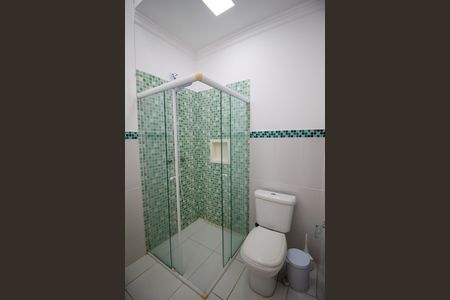 Banheiro da Suite  de casa de condomínio para alugar com 3 quartos, 131m² em Parque São Bento, Sorocaba