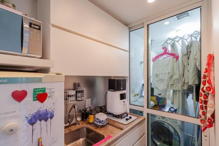 Apartamento à venda com 47m², 1 quarto e 1 vaga Apartamento à venda com 47m², 1 quarto e 1 vagaCozinha e Área de Serviço