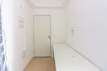 Apartamento para alugar com 55m², 2 quartos e 1 vaga Apartamento para alugar com 55m², 2 quartos e 1 vagaHall