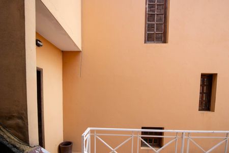 Vista Quarto 1 de casa para alugar com 1 quarto, 45m² em Parque Pinheiros, Taboão da Serra