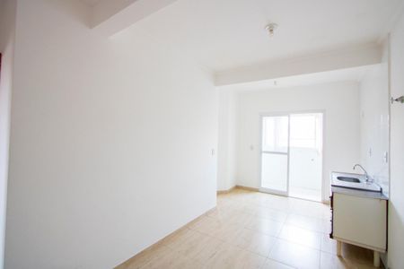 Sala/Cozinha de apartamento à venda com 2 quartos, 90m² em Jardim Silvana, Santo André
