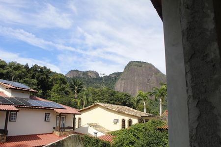 Casa de condomínio à venda com 260m², 4 quartos e 4 vagasVista da Rua