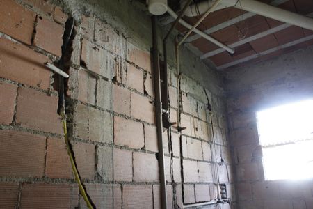 Banheiro de casa de condomínio à venda com 4 quartos, 260m² em Taquara, Rio de Janeiro