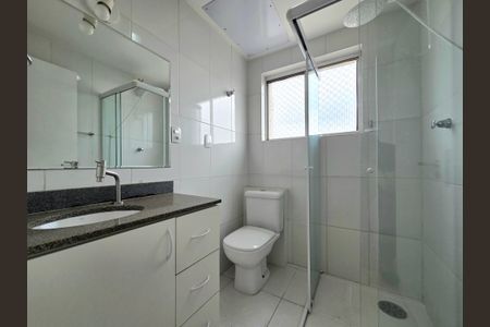 Apartamento para alugar com 90m², 2 quartos e 1 vaga Apartamento para alugar com 90m², 2 quartos e 1 vagaBanheiro