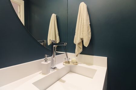 Apartamento à venda com 80m², 2 quartos e 1 vaga Apartamento à venda com 80m², 2 quartos e 1 vagaLavabo