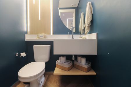 Apartamento à venda com 80m², 2 quartos e 1 vaga Apartamento à venda com 80m², 2 quartos e 1 vagaLavabo