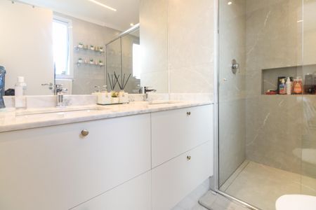 Apartamento à venda com 80m², 2 quartos e 1 vaga Apartamento à venda com 80m², 2 quartos e 1 vagaBanheiro Suíte 2