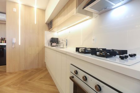 Apartamento à venda com 80m², 2 quartos e 1 vaga Apartamento à venda com 80m², 2 quartos e 1 vagaCozinha