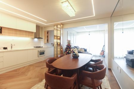 Apartamento à venda com 80m², 2 quartos e 1 vaga Apartamento à venda com 80m², 2 quartos e 1 vagaSala