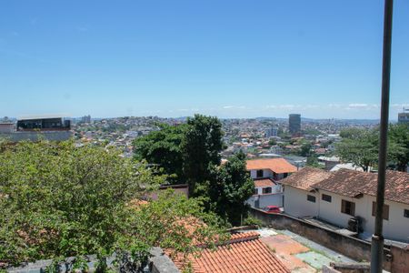 Casa à venda com 360m², 5 quartos e 6 vagas Casa à venda com 360m², 5 quartos e 6 vagasvista da Suíte 2