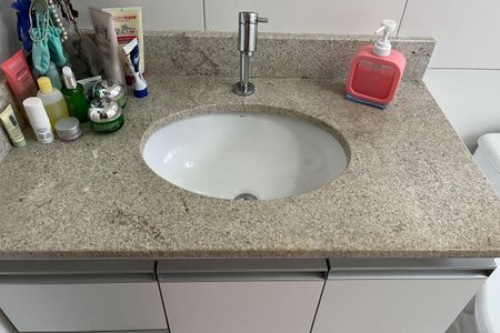 Apartamento para alugar com 153m², 3 quartos e 1 vagaBanheiro da Suíte