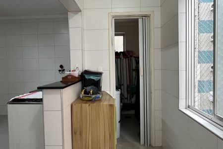 Apartamento para alugar com 153m², 3 quartos e 1 vagaÁrea de Serviço