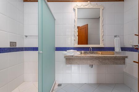 Casa à venda com 1500m², 5 quartos e 5 vagasBanheiro