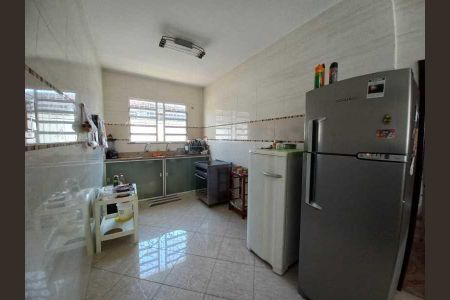 Casa à venda com 298m², 5 quartos e 3 vagas