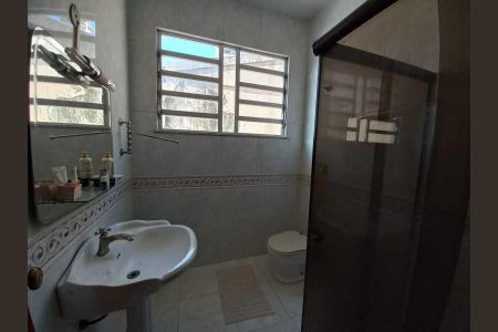 Casa à venda com 298m², 5 quartos e 3 vagas