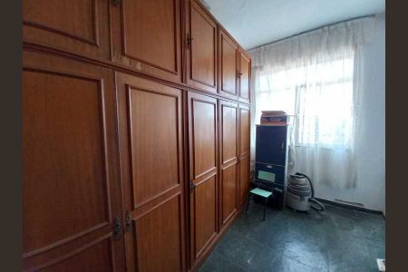 Casa à venda com 298m², 5 quartos e 3 vagas