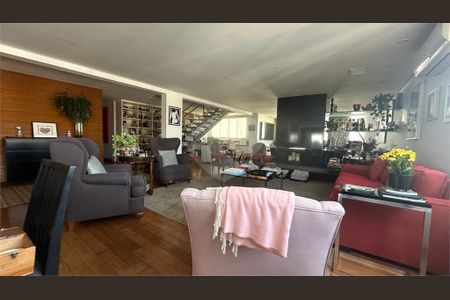 Apartamento à venda com 3 quartos, 250m² em Jardim Paulista, São Paulo