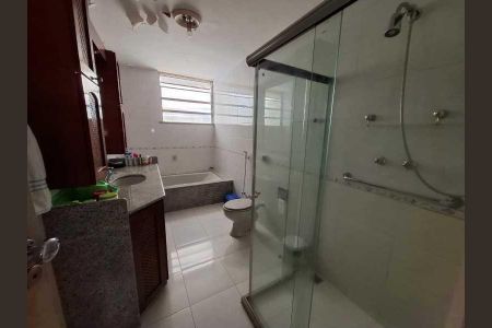 Apartamento à venda com 367m², 4 quartos e 2 vagas
