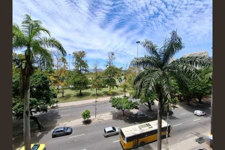 Apartamento à venda com 367m², 4 quartos e 2 vagas