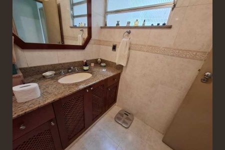 Apartamento à venda com 367m², 4 quartos e 2 vagas