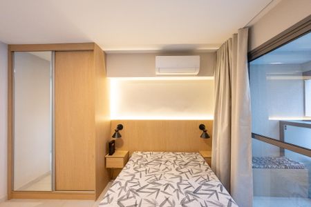 Studio para alugar com 32m², 1 quarto e sem vagaSala/Quarto