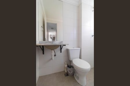 Apartamento para alugar com 60m², 3 quartos e 2 vagas Apartamento para alugar com 60m², 3 quartos e 2 vagasBanheiro