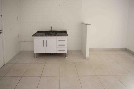 Apartamento para alugar com 32m², 2 quartos e sem vagaCozinha e Área de Serviço