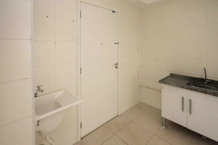 Apartamento para alugar com 32m², 2 quartos e sem vagaCozinha e Área de Serviço
