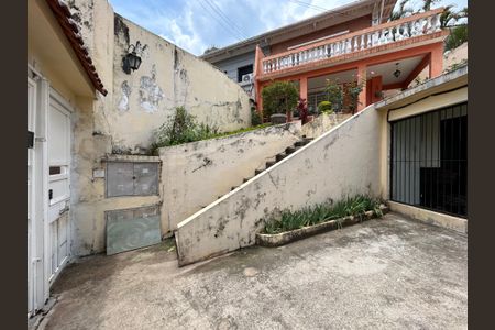 Casa à venda com 211m², 2 quartos e 2 vagasGaragem