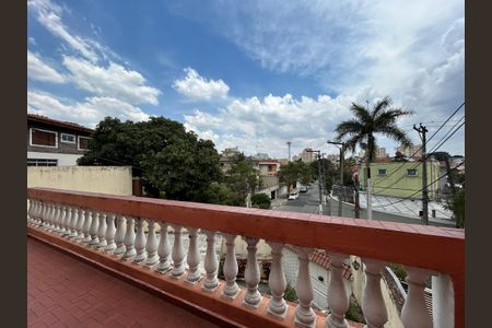 Casa à venda com 211m², 2 quartos e 2 vagasVaranda do Quarto 1