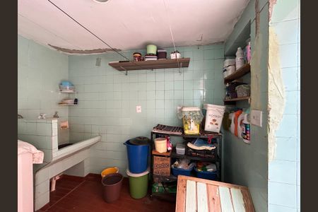 Casa à venda com 211m², 2 quartos e 2 vagasÁrea de Serviço